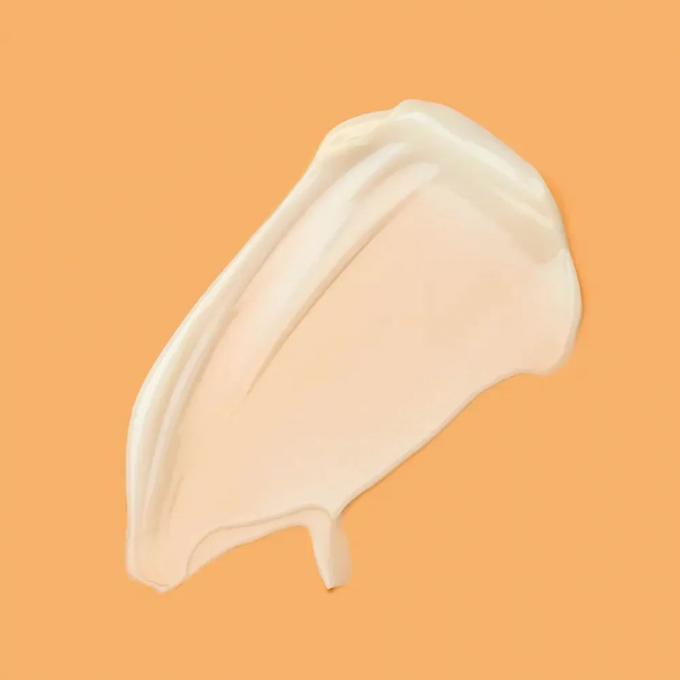 Revitalizing Niacinamide and Retinol Under Eye Cream for Anti Aging Effects 1